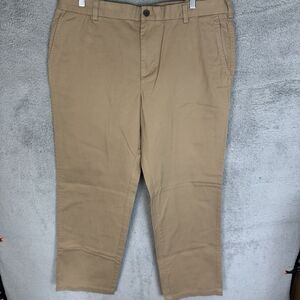 S‎ GH Bass & Co. Pants Men's 38x32 Wilton Chino Straight Leg Relaxed Fit Khaki